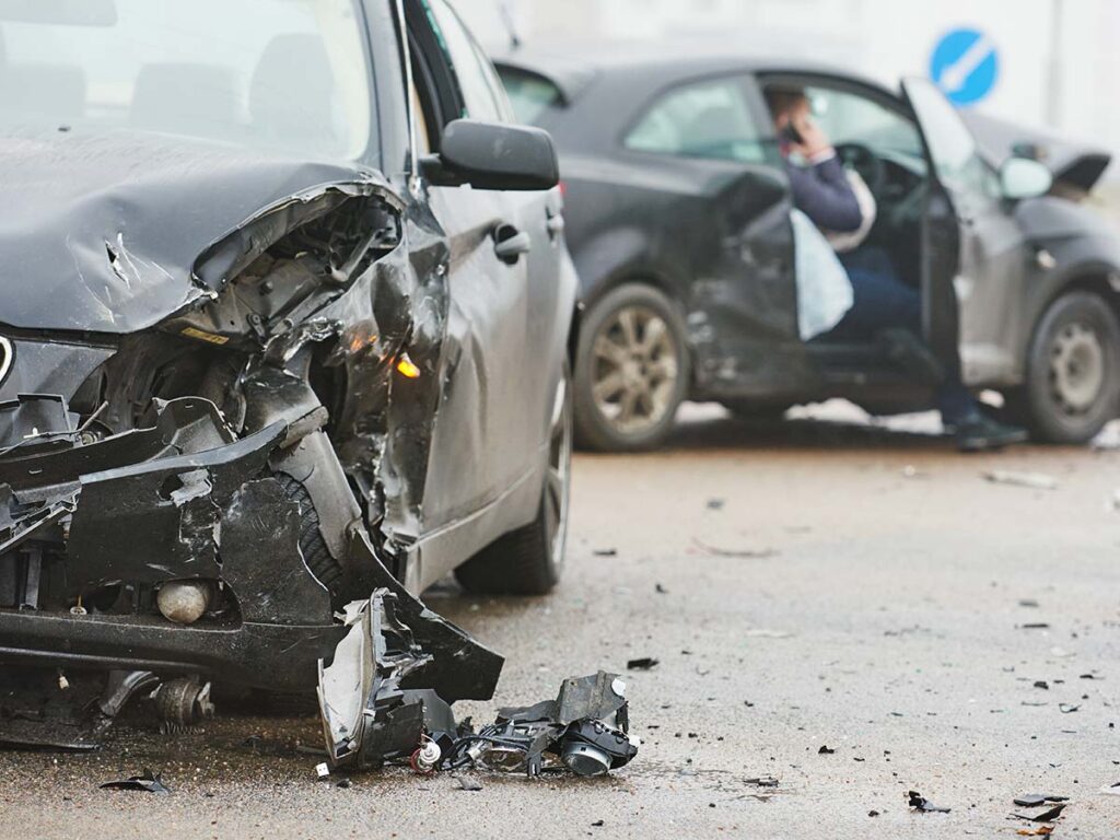 Rear-End Collisions Causes and Injuries | Dallas, TX | Chris Lewis & Associates P.C.